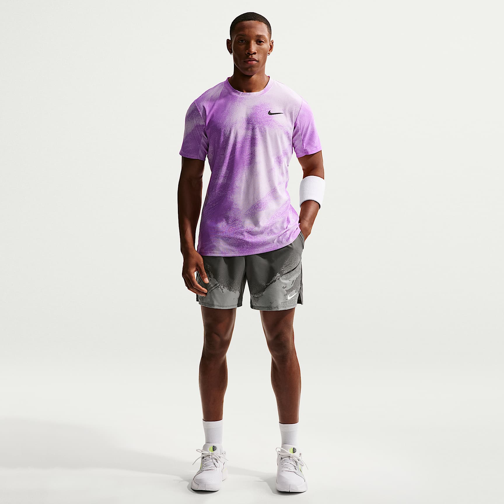 NikeCourt Slam Men's Dri-FIT Tennis Shorts. Nike RO
